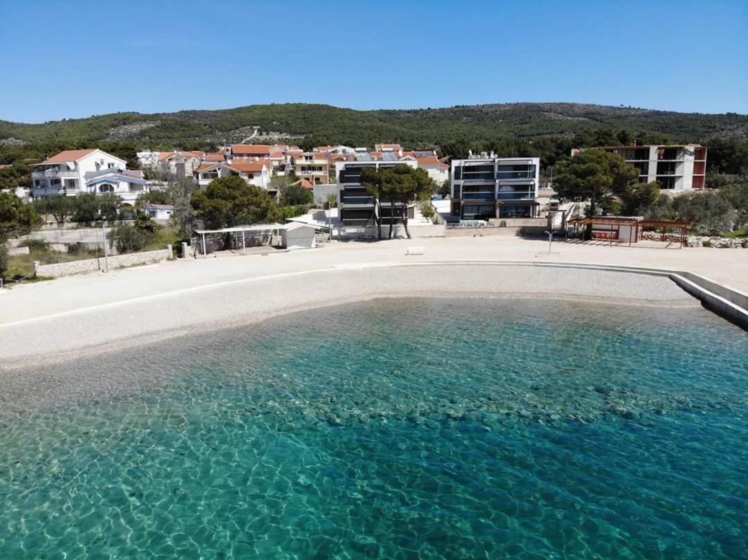 Sunshine Apartment Sovlje Tribalj Exteriör bild
